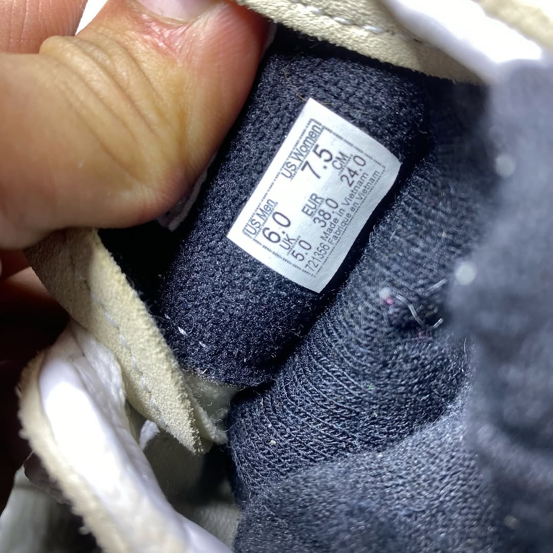 Vans Low Top (38)