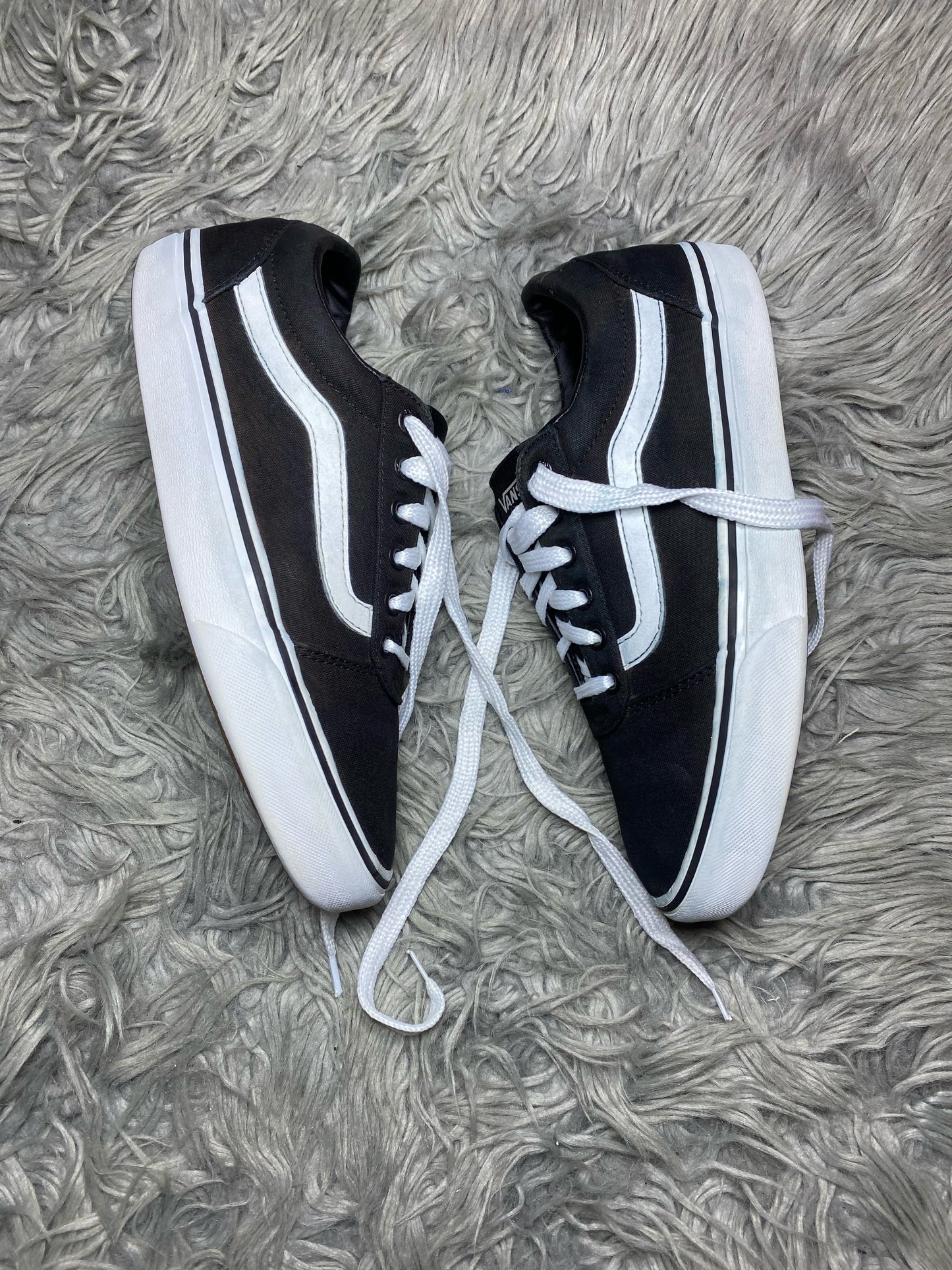 Vans Low Top (40)