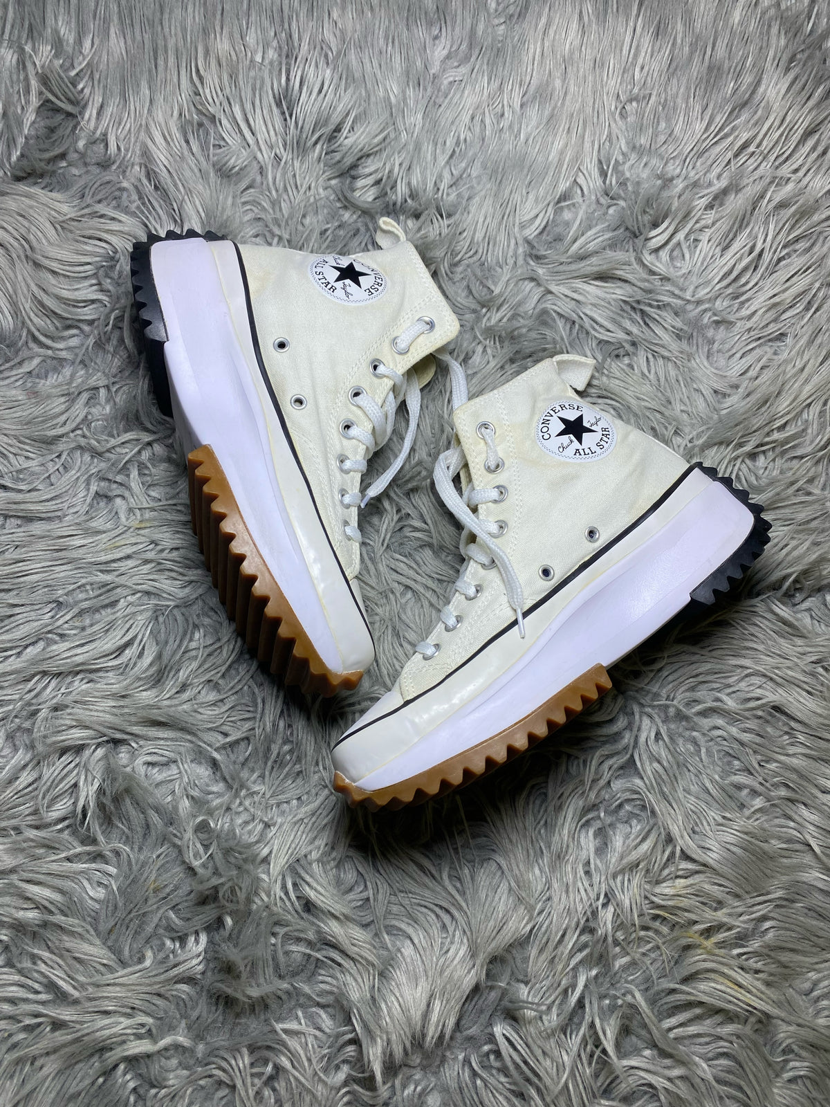 Converse High Top (39)