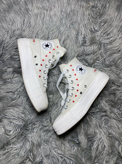 Converse High Top (36.5)