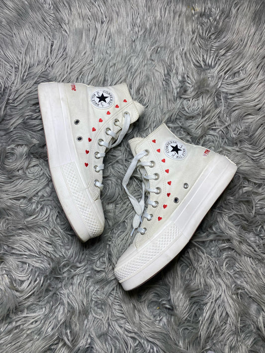 Converse High Top (36.5)