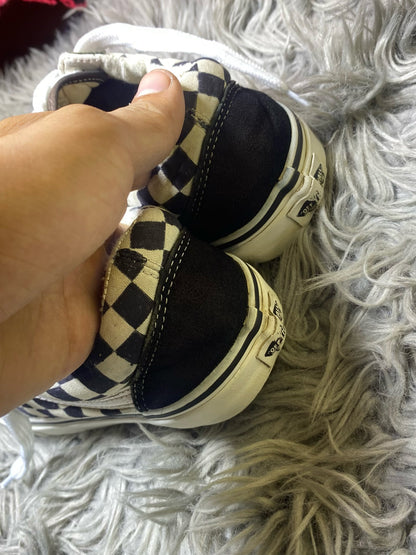 Vans Low Top (40)