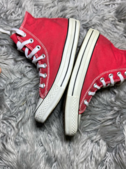 Converse High Top (38.5)