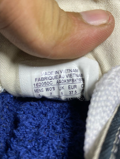 Converse High Top (37.5)