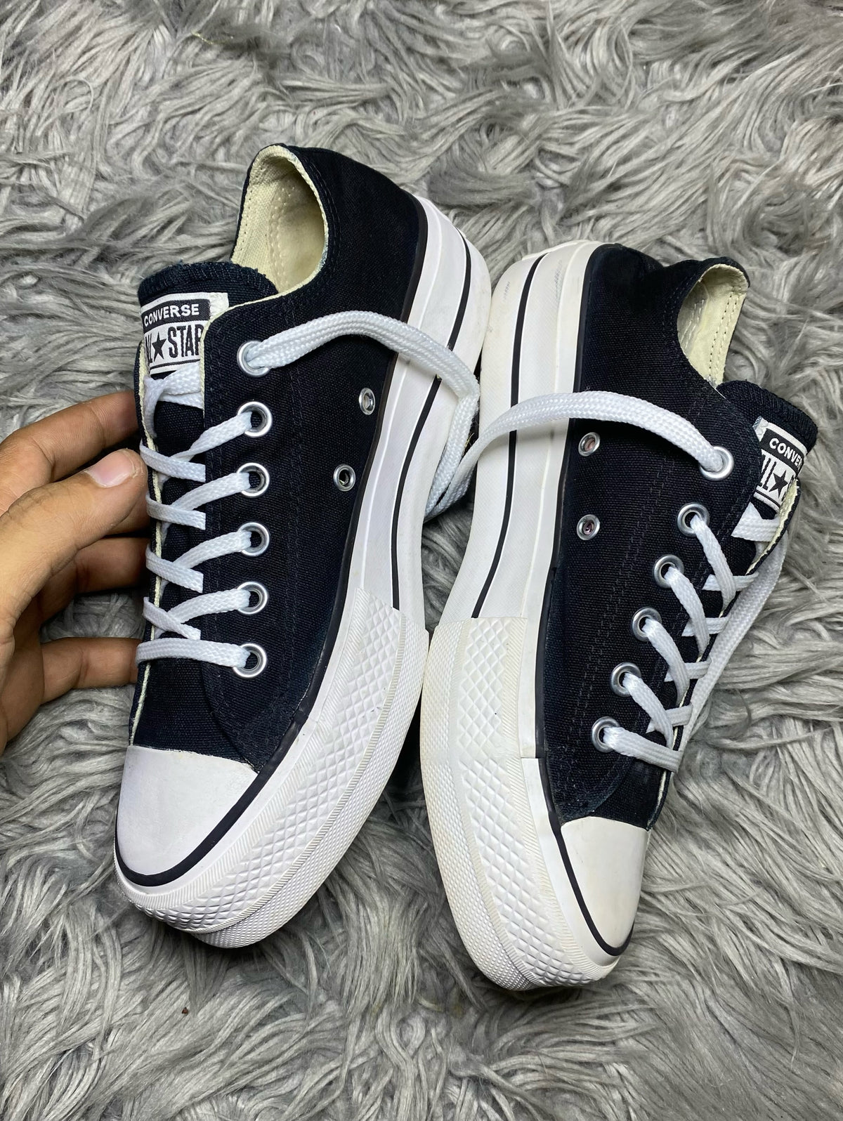 Converse Low Top (37.5)
