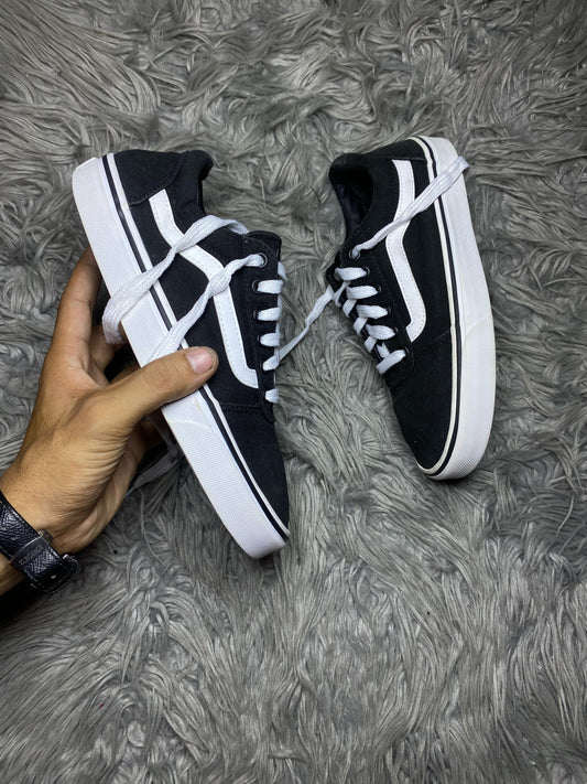 Vans Low Top (39)
