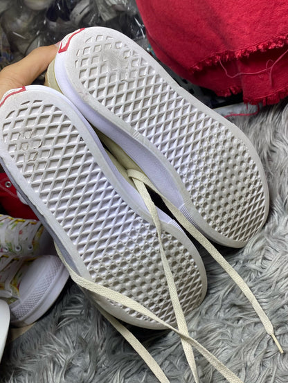 Vans Low Top (44.5)