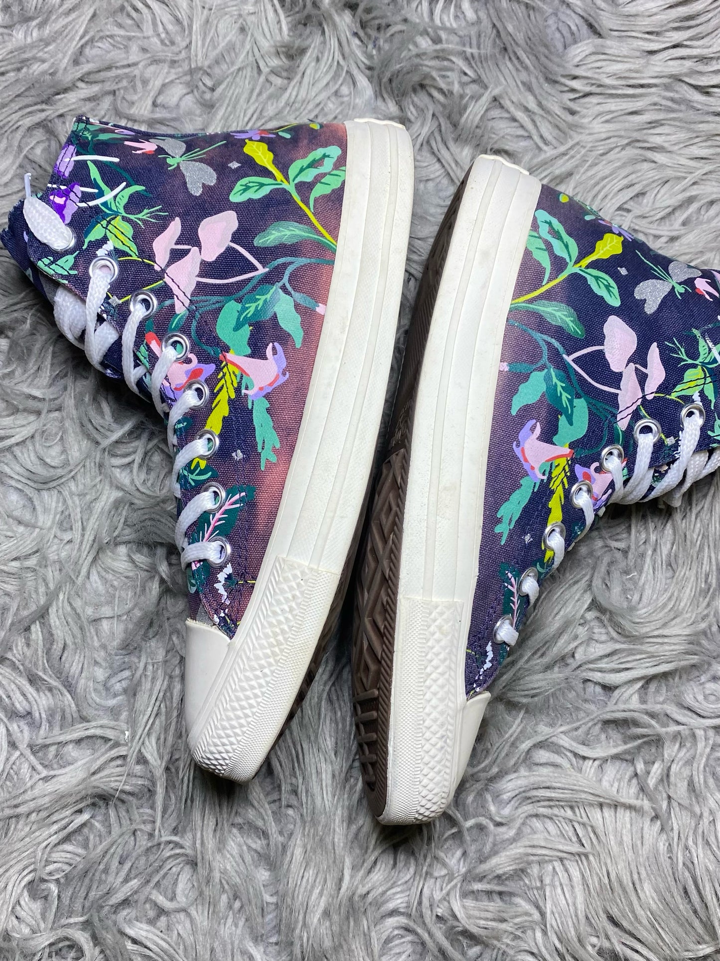 Converse High Top (39.5)