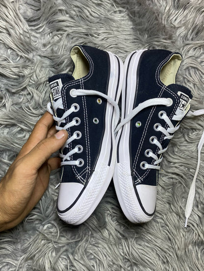 Converse Low Top (37.5)