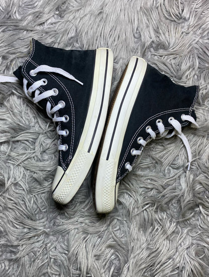 Converse High Top (36.5)