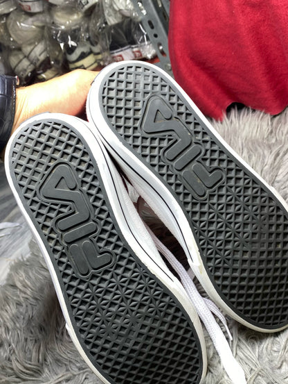 Fila Shoes Size (40)