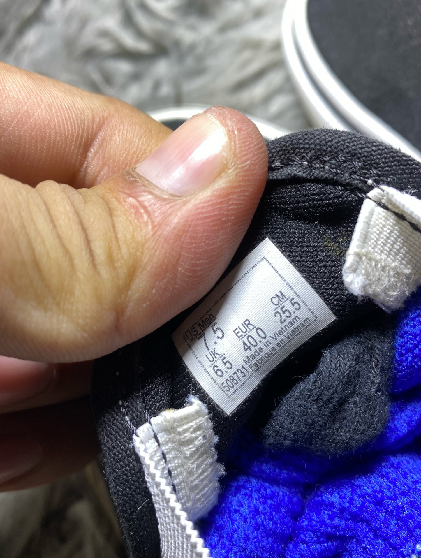 Vans Low Top (40)