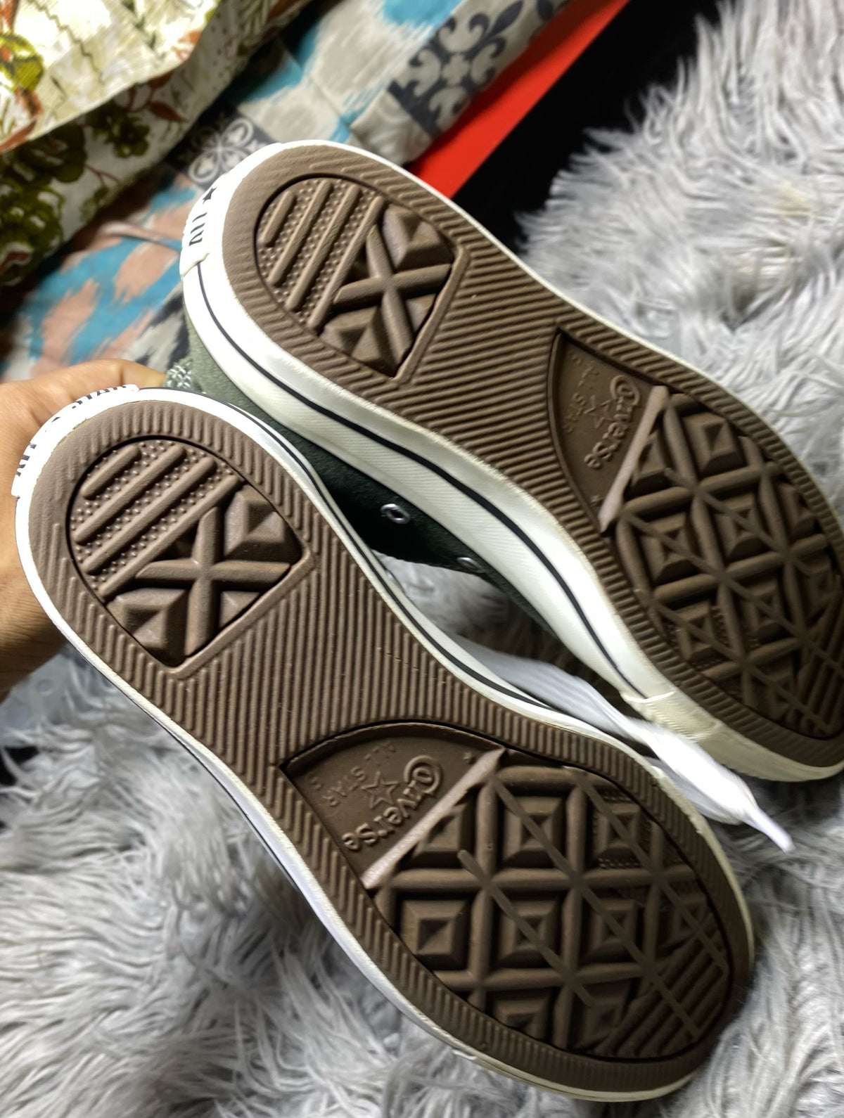 Converse High Top (37.5)