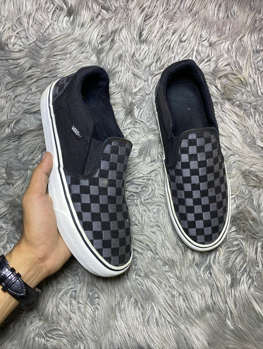 Vans Low Top (44)
