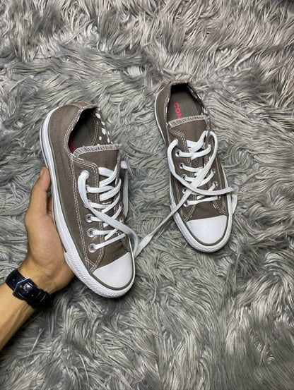 Converse Low Top (37.5)