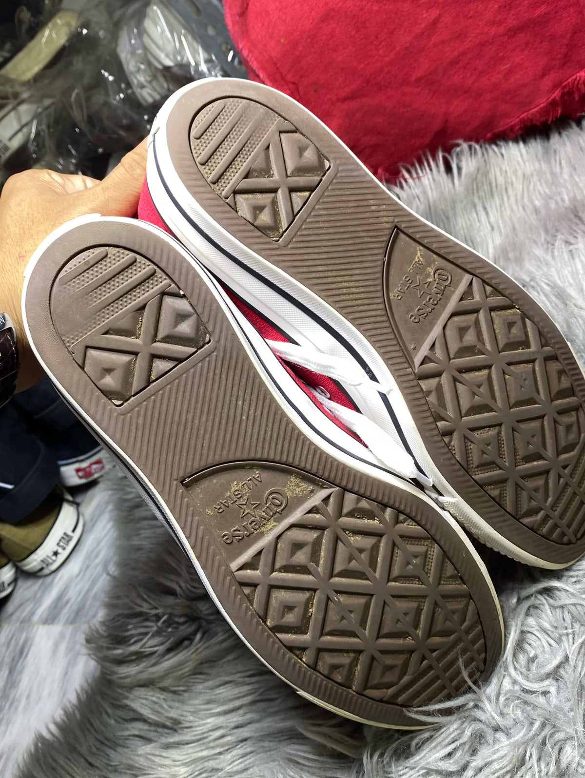 Converse Low Top (43)