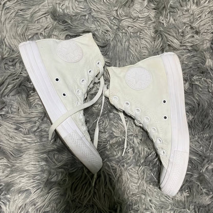 Converse High Top (37.5)