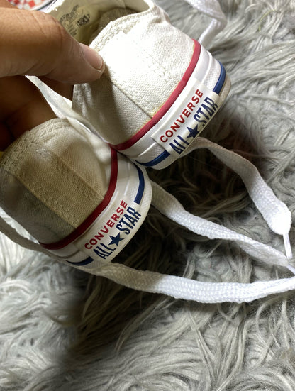 Converse Low Top (33.5)