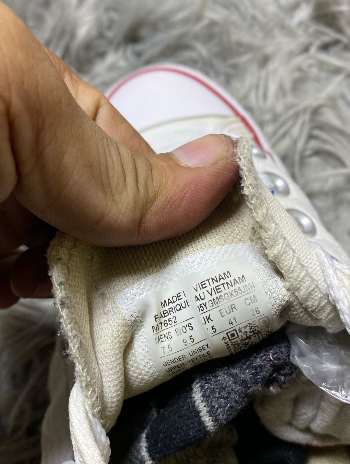 Converse Low Top (41)