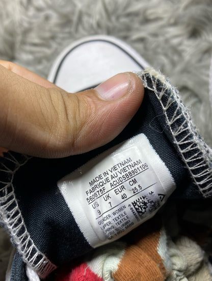 Converse Low Top (40)