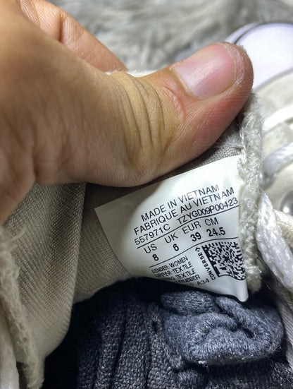 Converse Low Top (39)