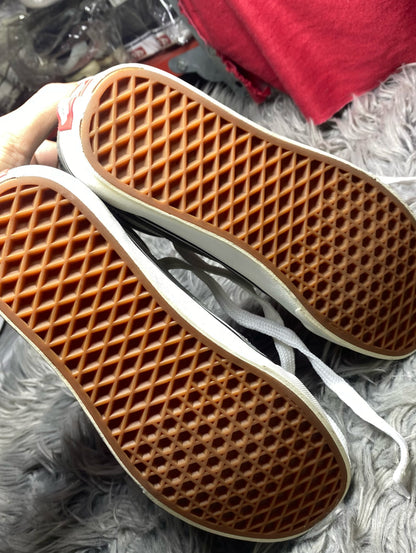 Vans Low Top (40)