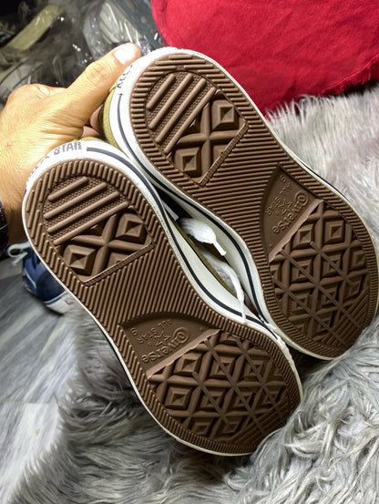 Converse Low Top (42.5) F4246