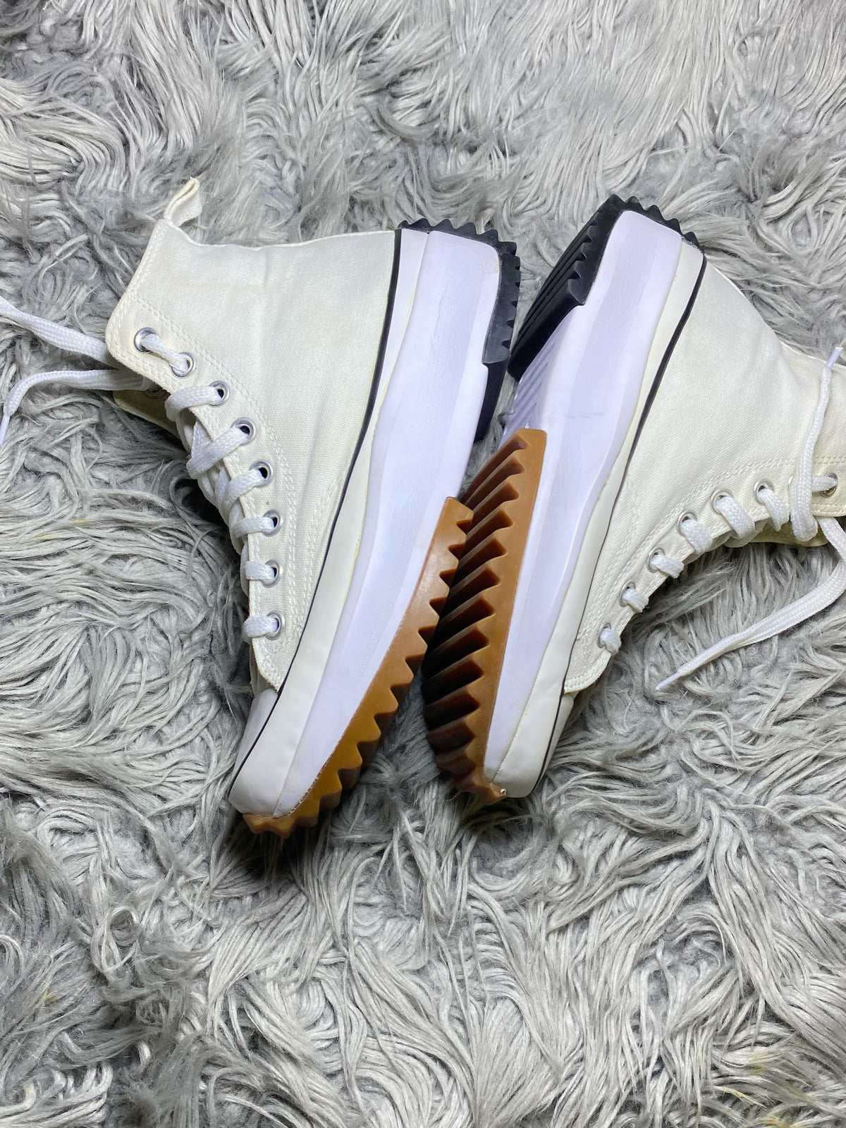 Converse High Top (39)
