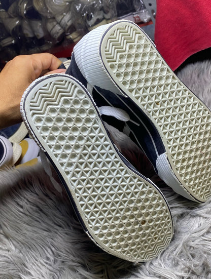 Free&Fun Shoes Size (40)