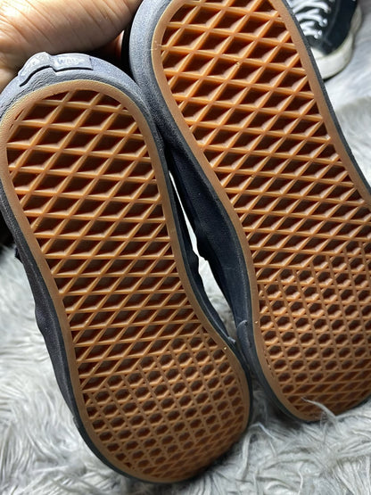 Vans Low Top (40.5)