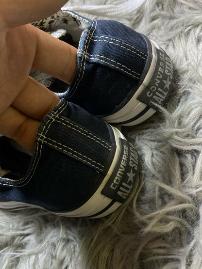 Converse Low Top (37.5)