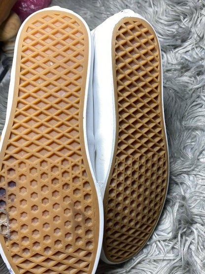 Vans Low Top (40.5)