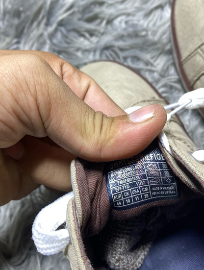 HILFIGER SHOES SIZE (44)