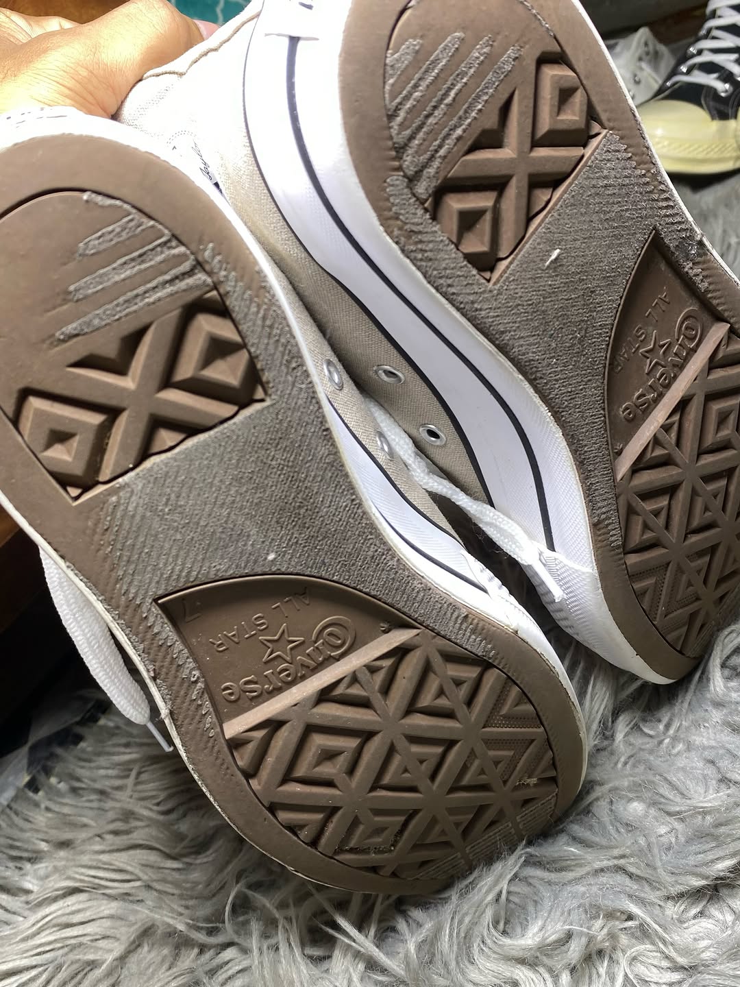 Converse High Top (40)