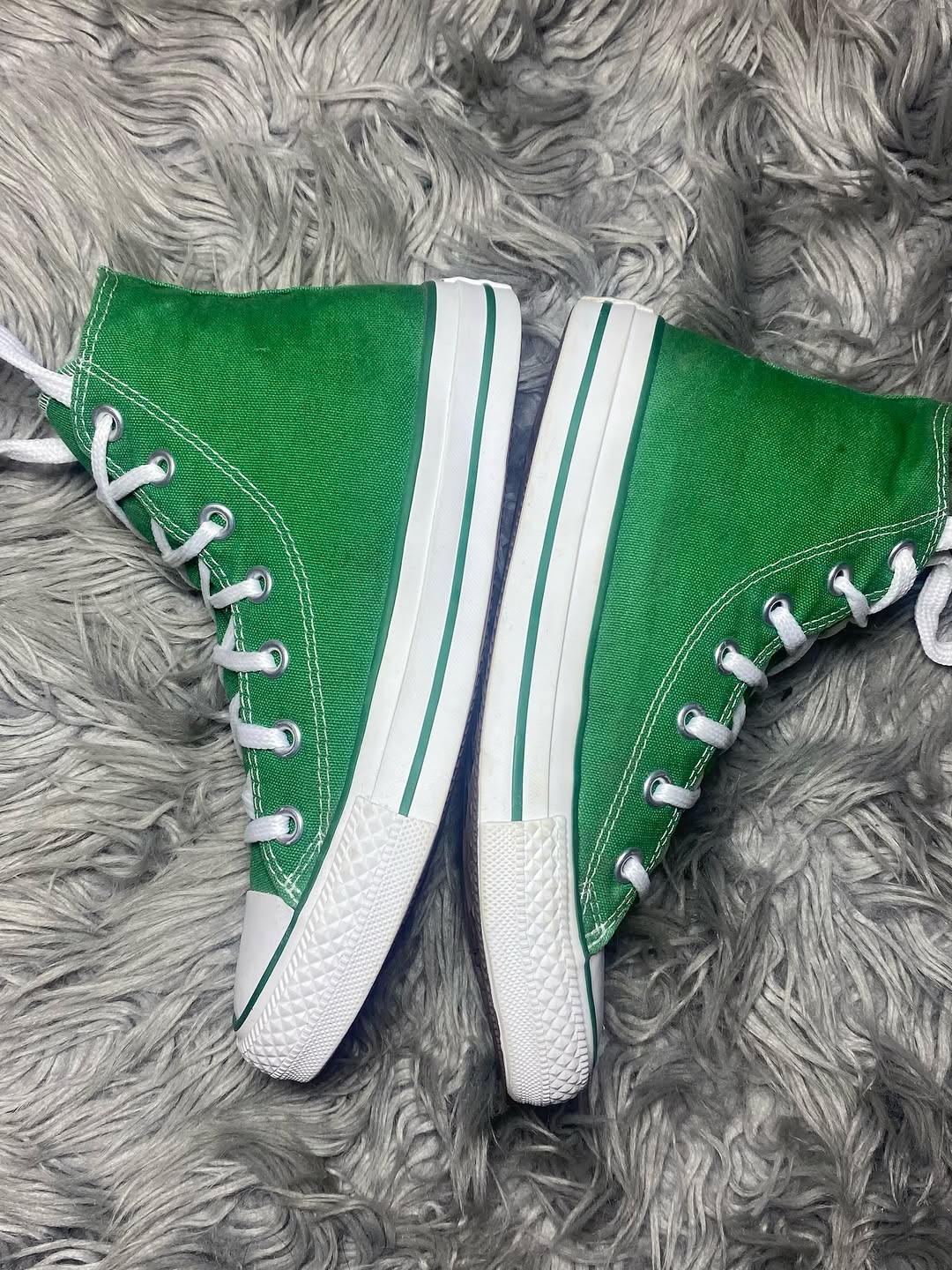 Converse High Top (37.5)