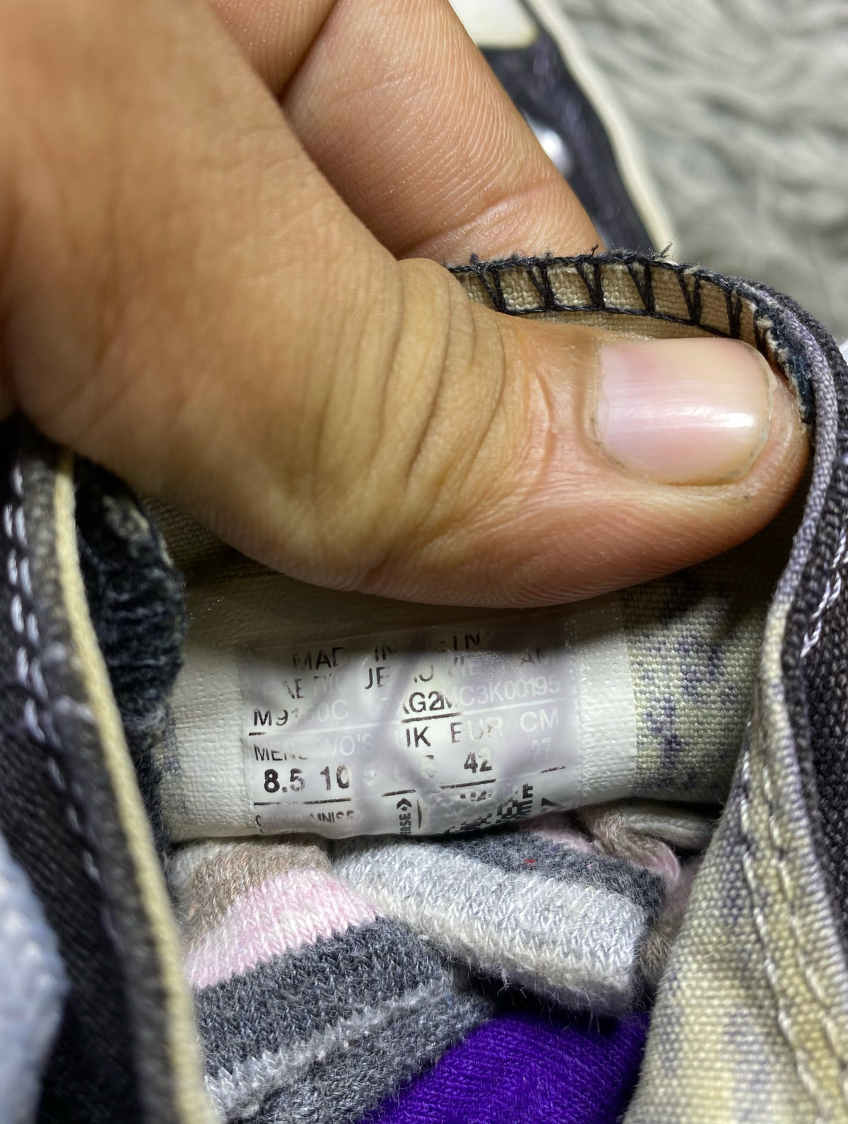 Converse High Top (42)