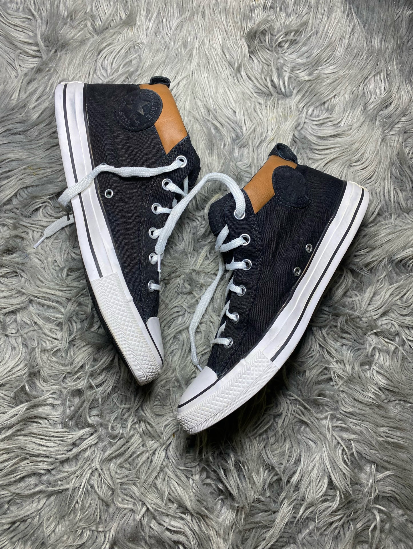 Converse High Top (44)