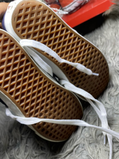 Vans Low Top (42)