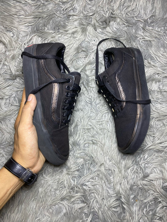 Vans Low Top (40.5)