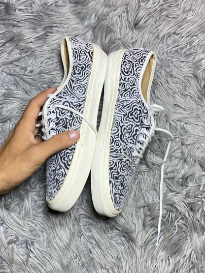 Vans Low Top (42)