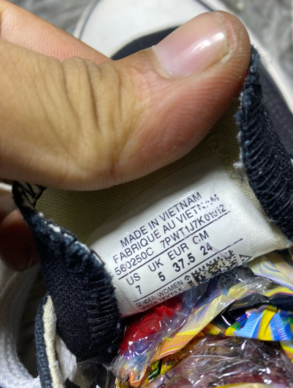 Converse Low Top (37.5)