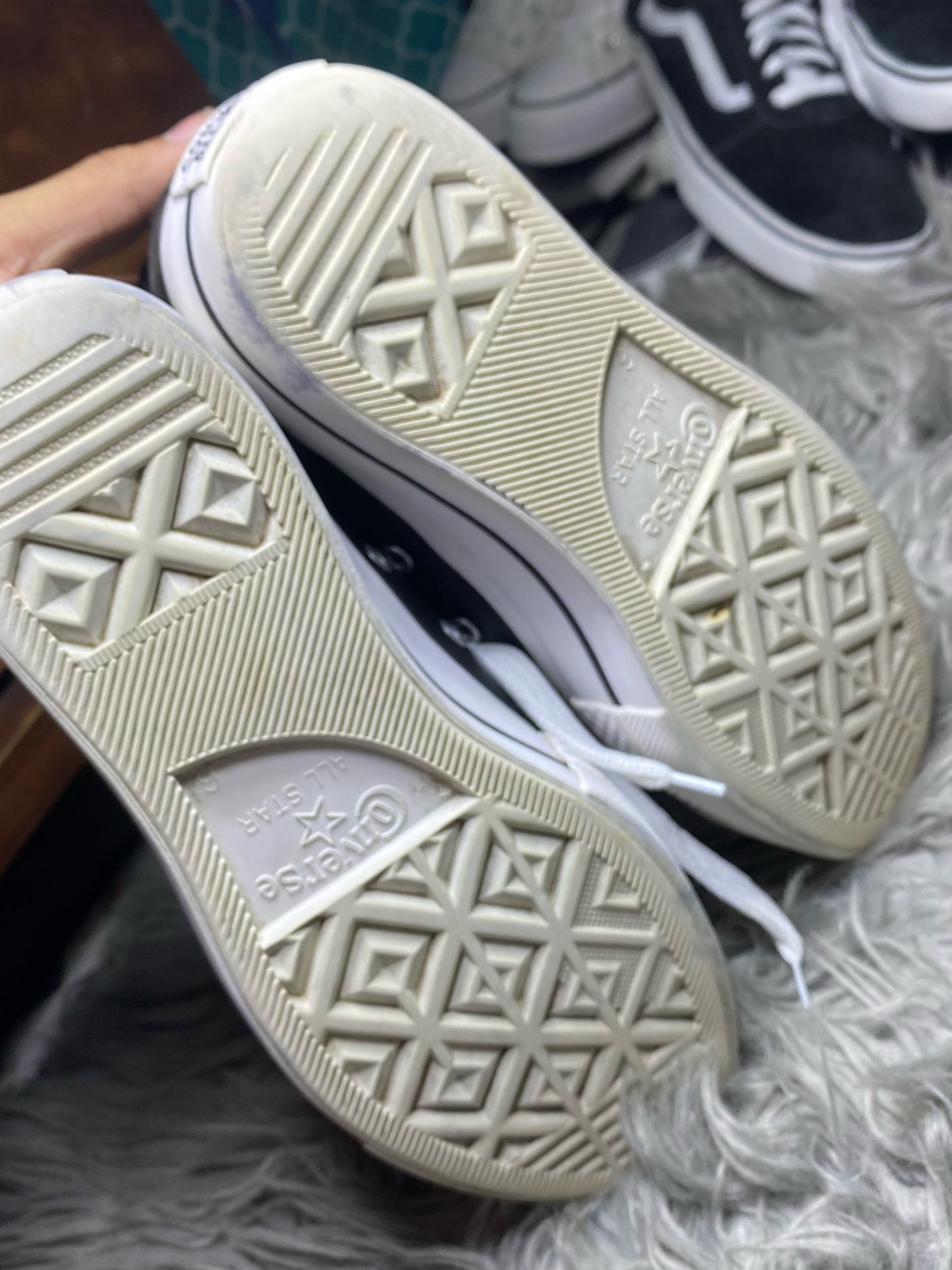 Converse Low Top (39)