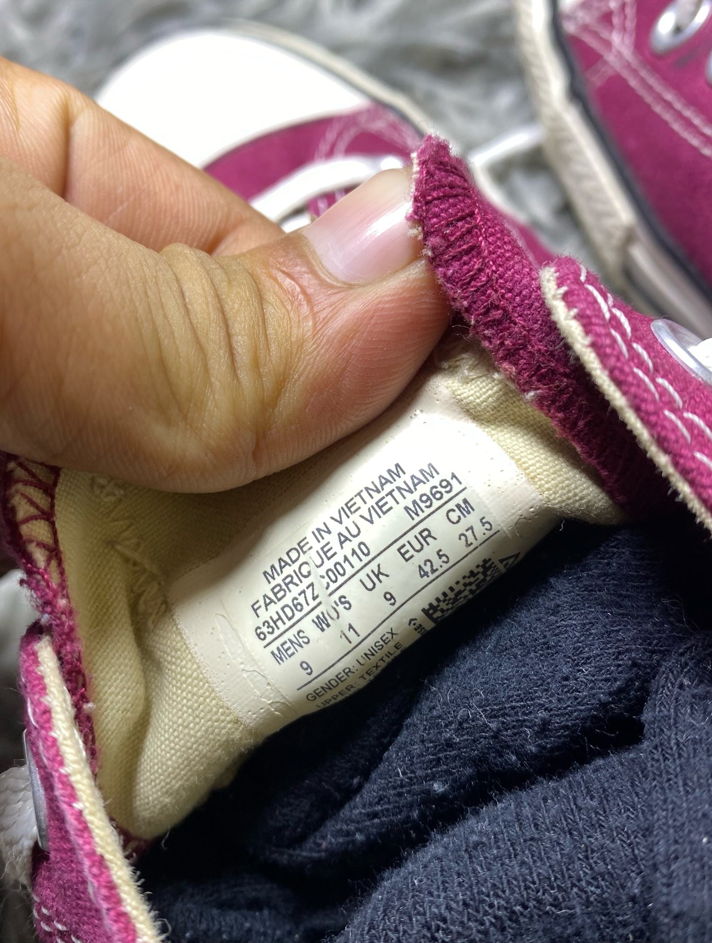 Converse Low Top (42.5)