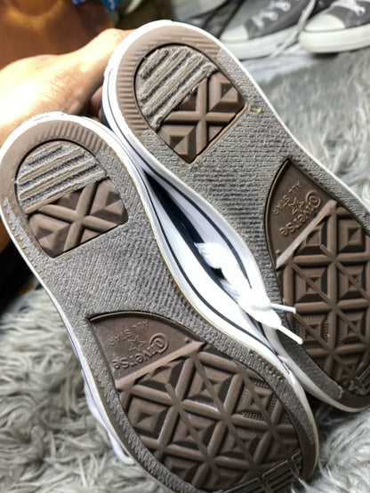 Converse Low Top (37.5)