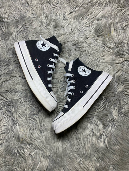 Converse High Top (37.5)