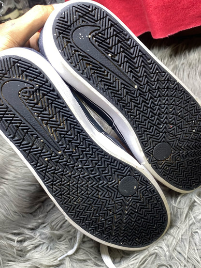 Nike Shoes Size (41)