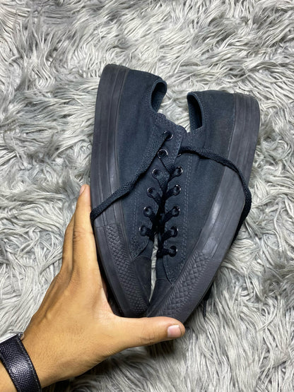 Converse Low Top (42.5)