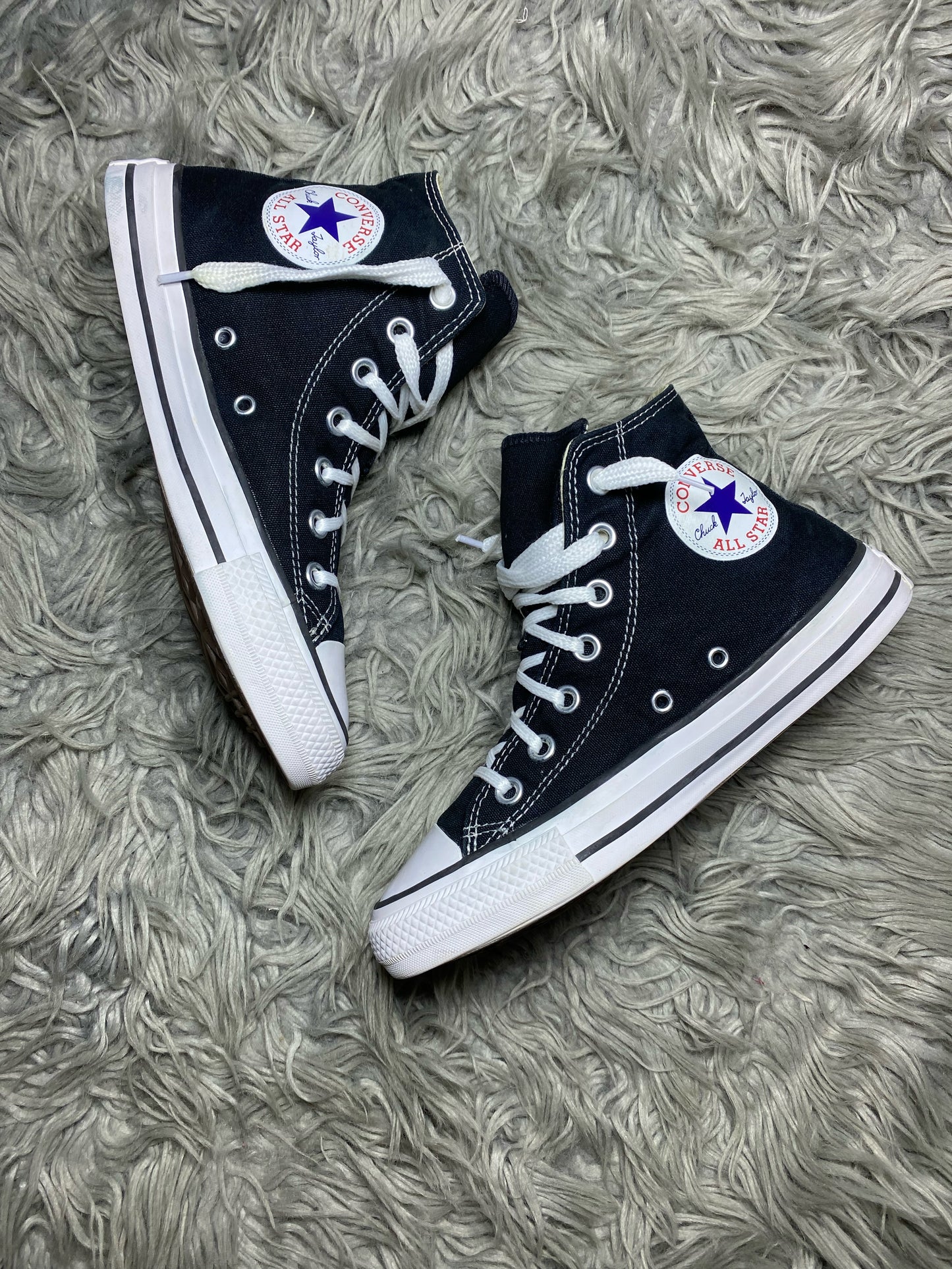 Converse High Top (37.5)