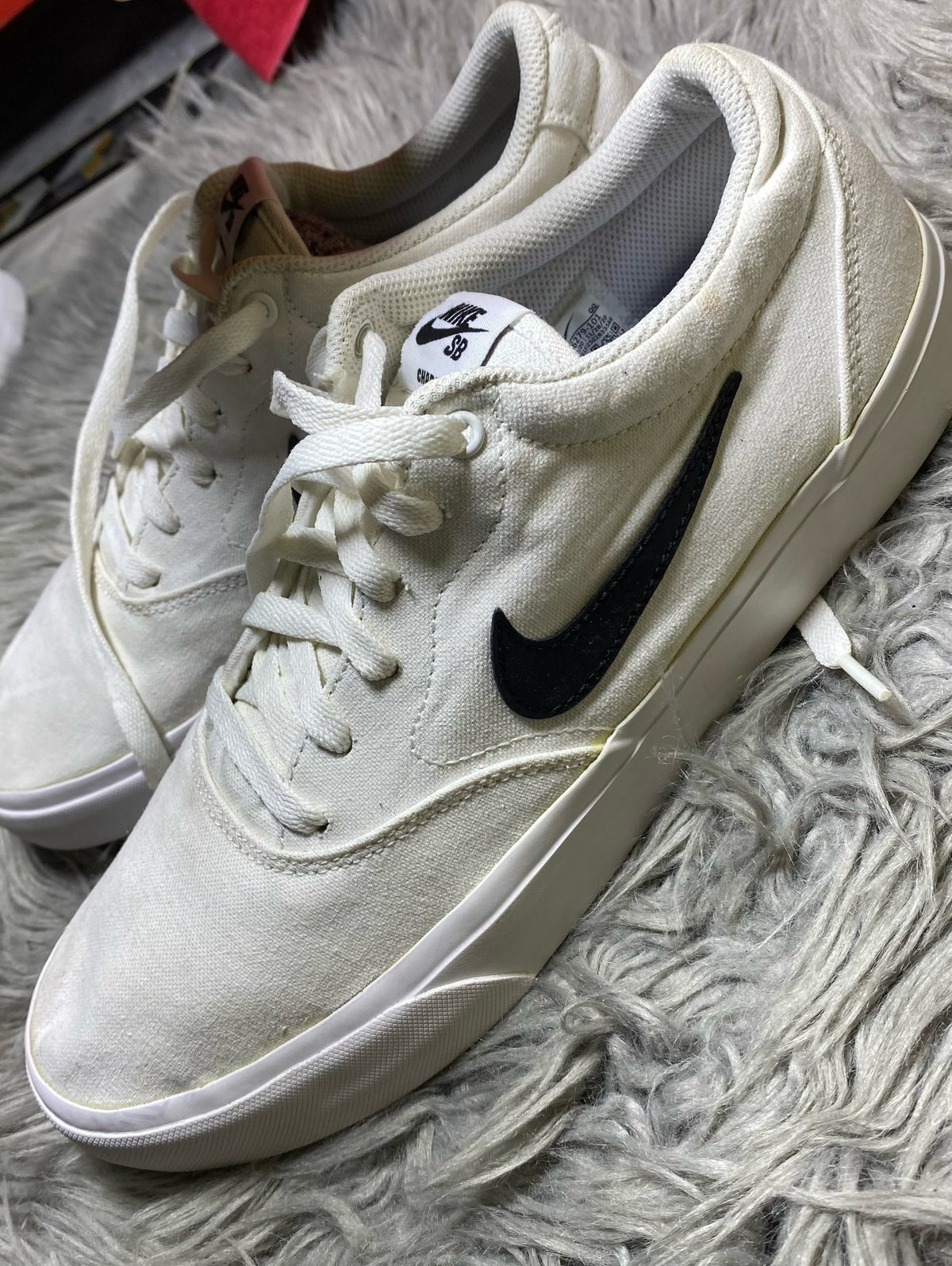 Nike Shoes Size (44)