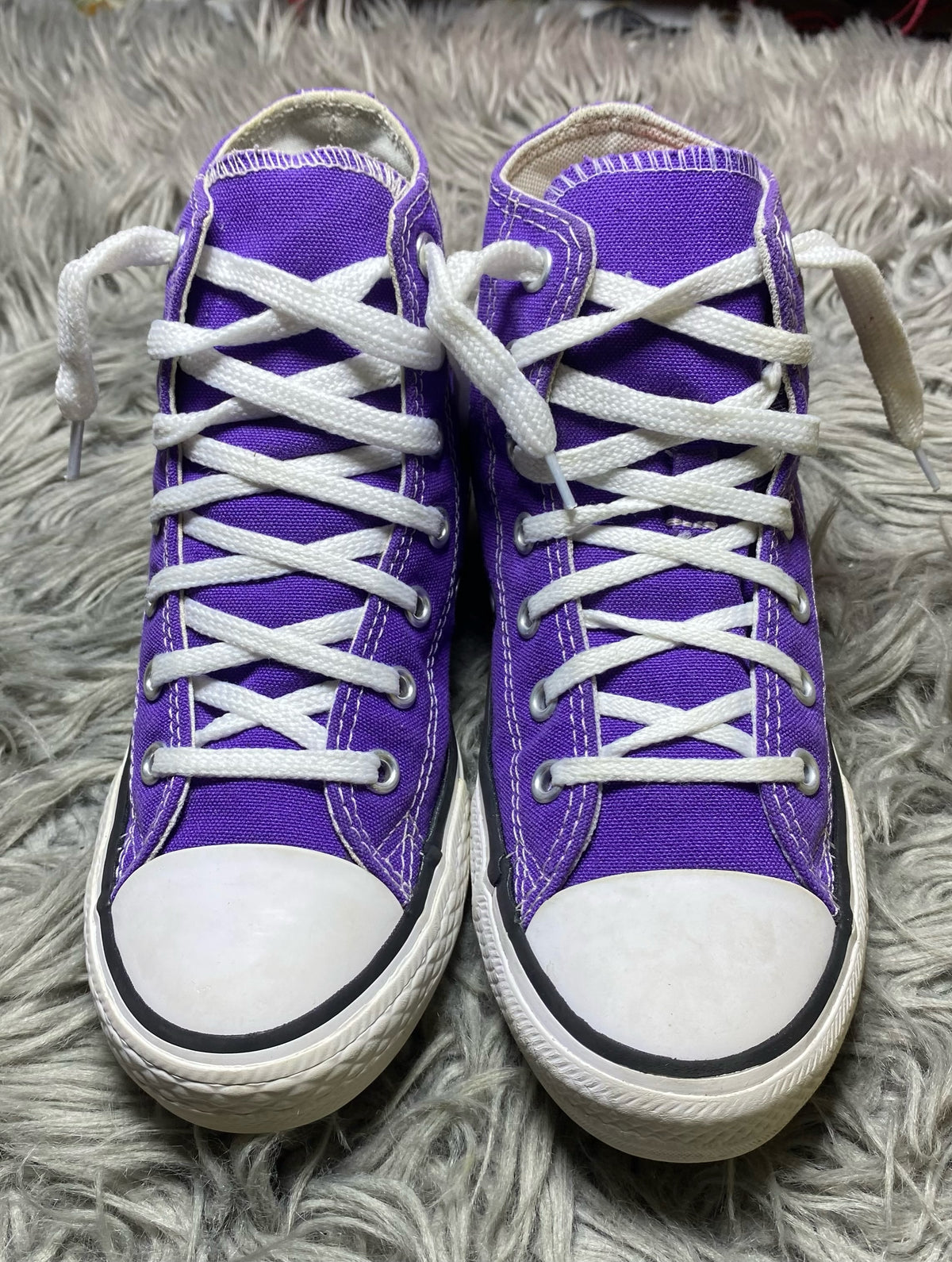 Converse High Top (33.5)